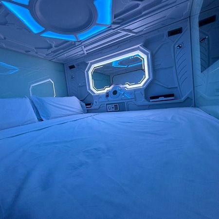 Futurotel Sevilla Екстериор снимка