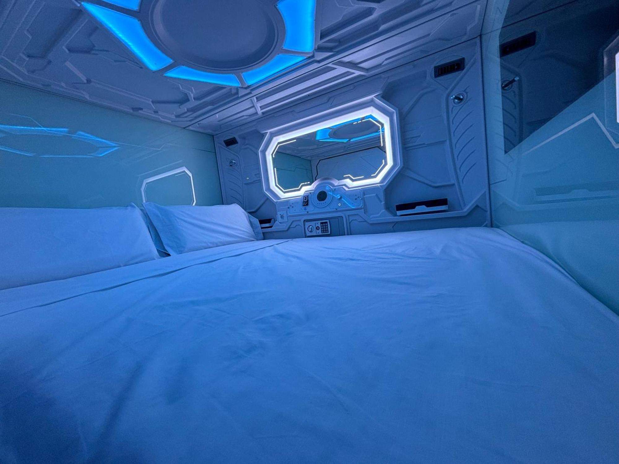 Futurotel Sevilla Екстериор снимка