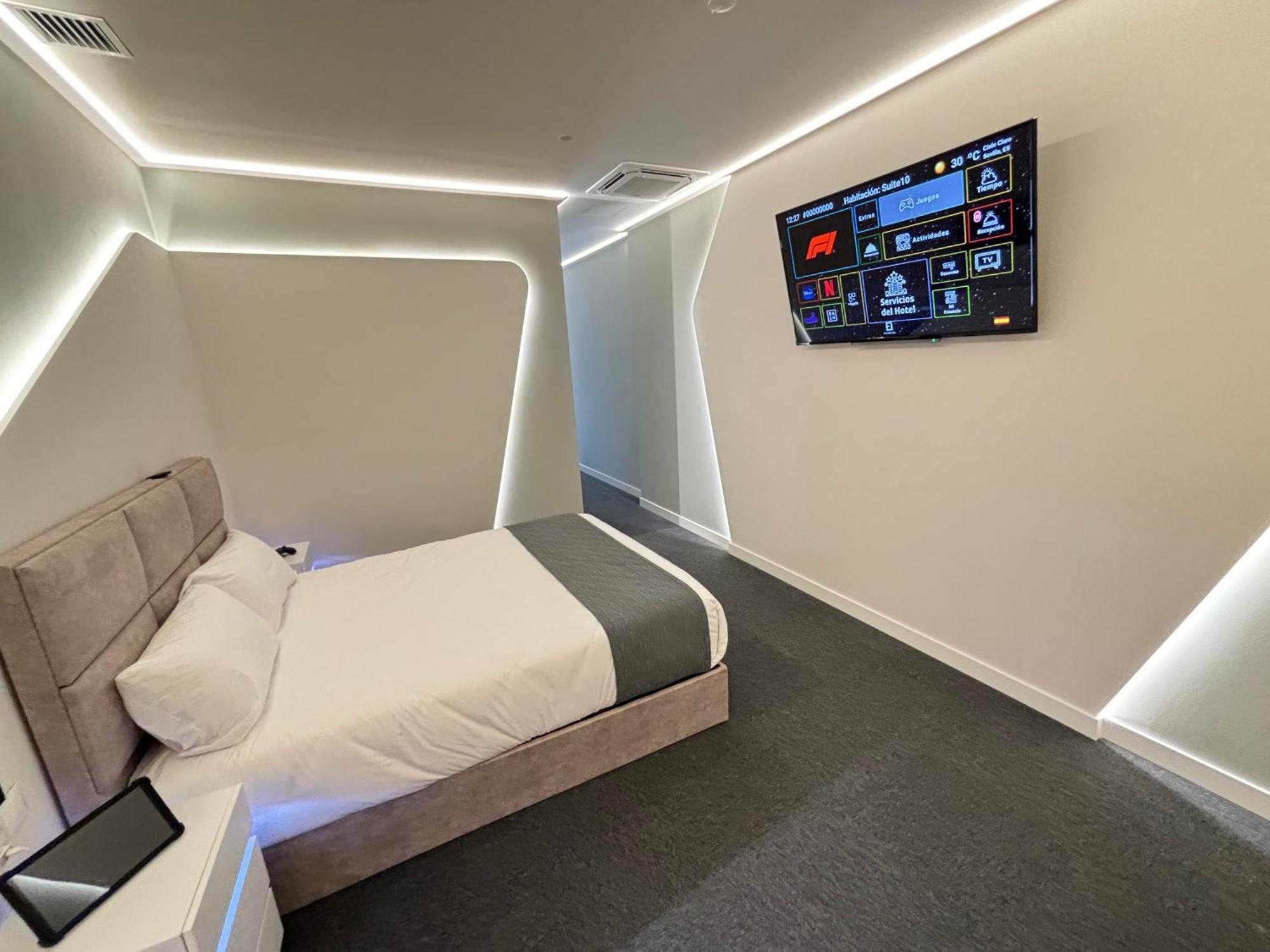 Futurotel Sevilla Стая снимка