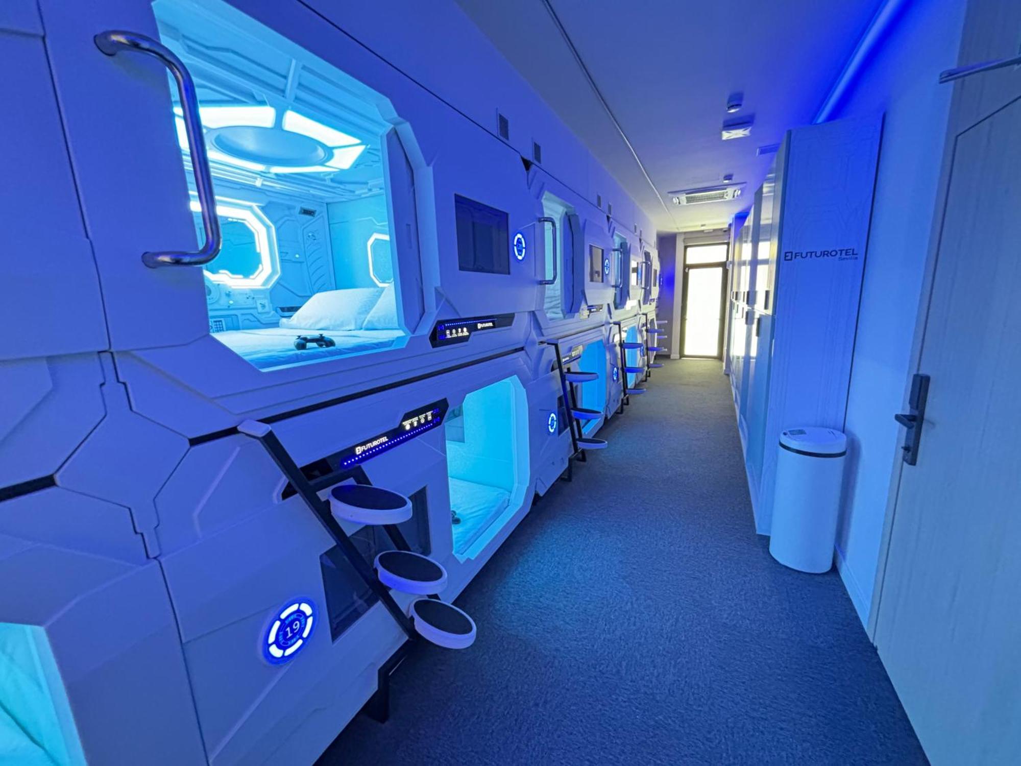 Futurotel Sevilla Екстериор снимка