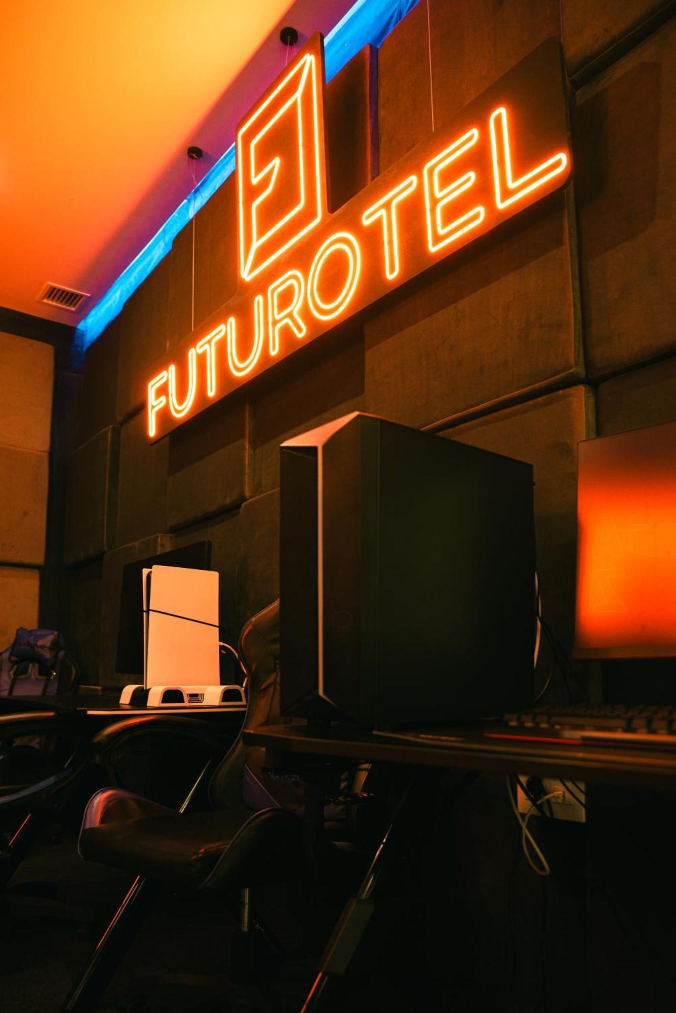 Futurotel Sevilla Екстериор снимка
