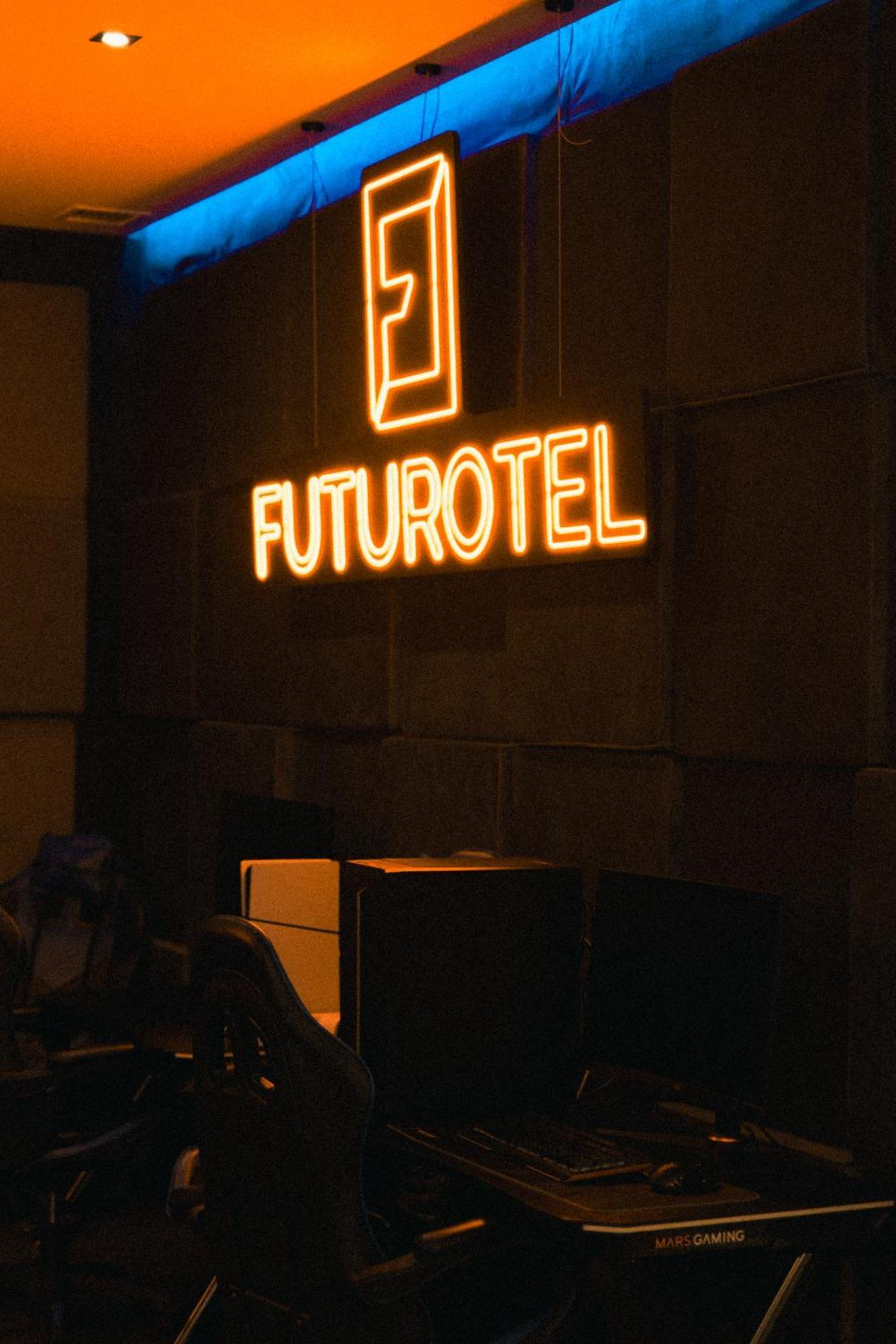 Futurotel Sevilla Екстериор снимка